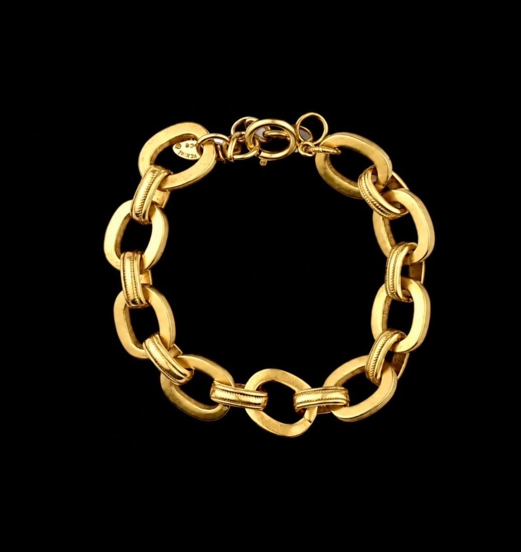 The Legacy Link Bracelet