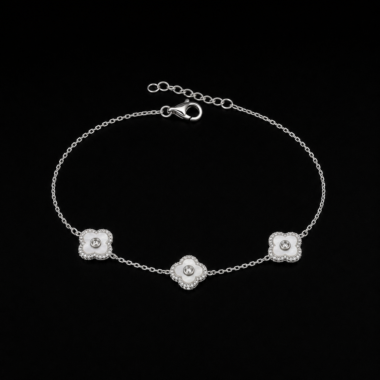 The Grace Clover Necklace