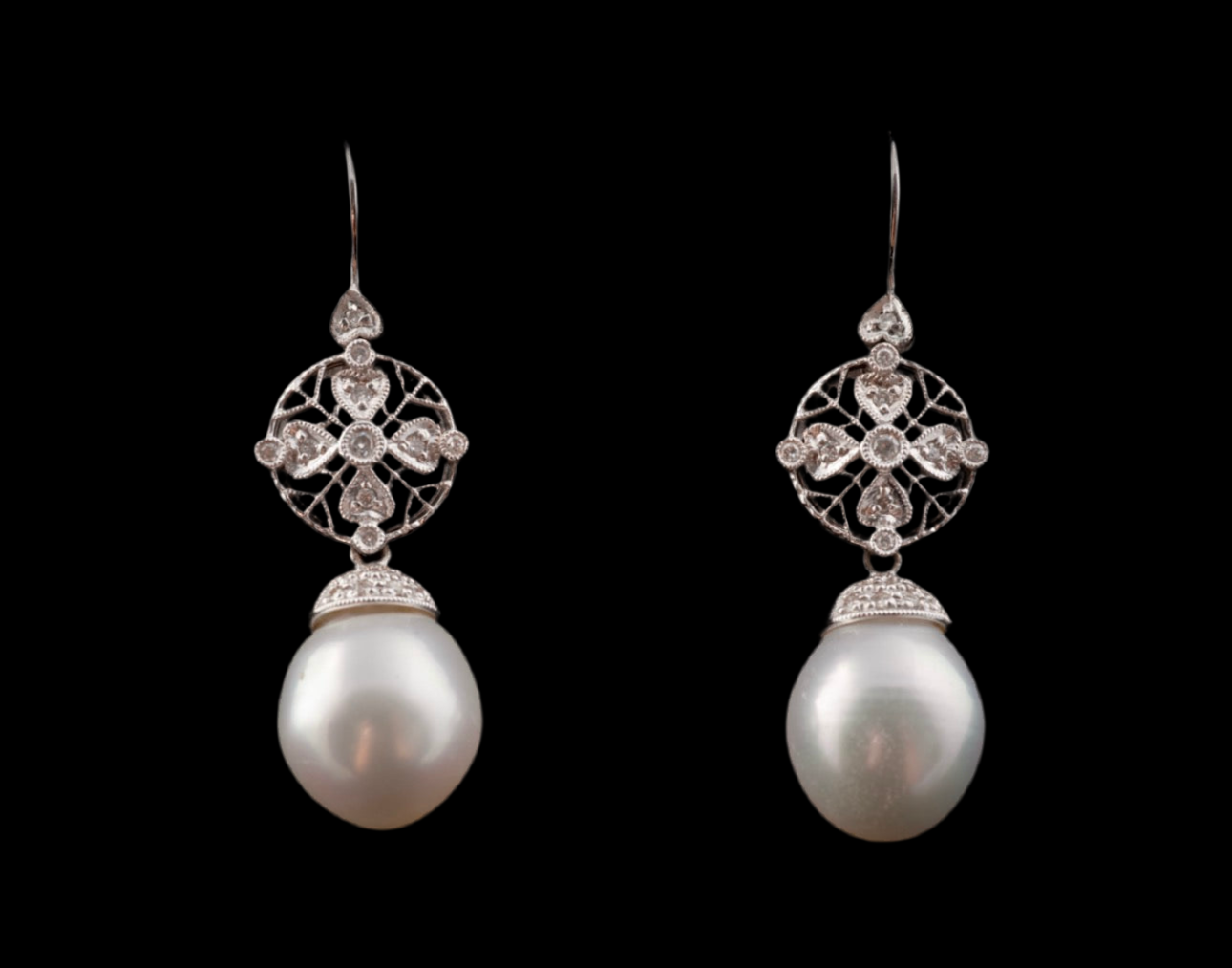 South Sea Pearl and Diamond Earring