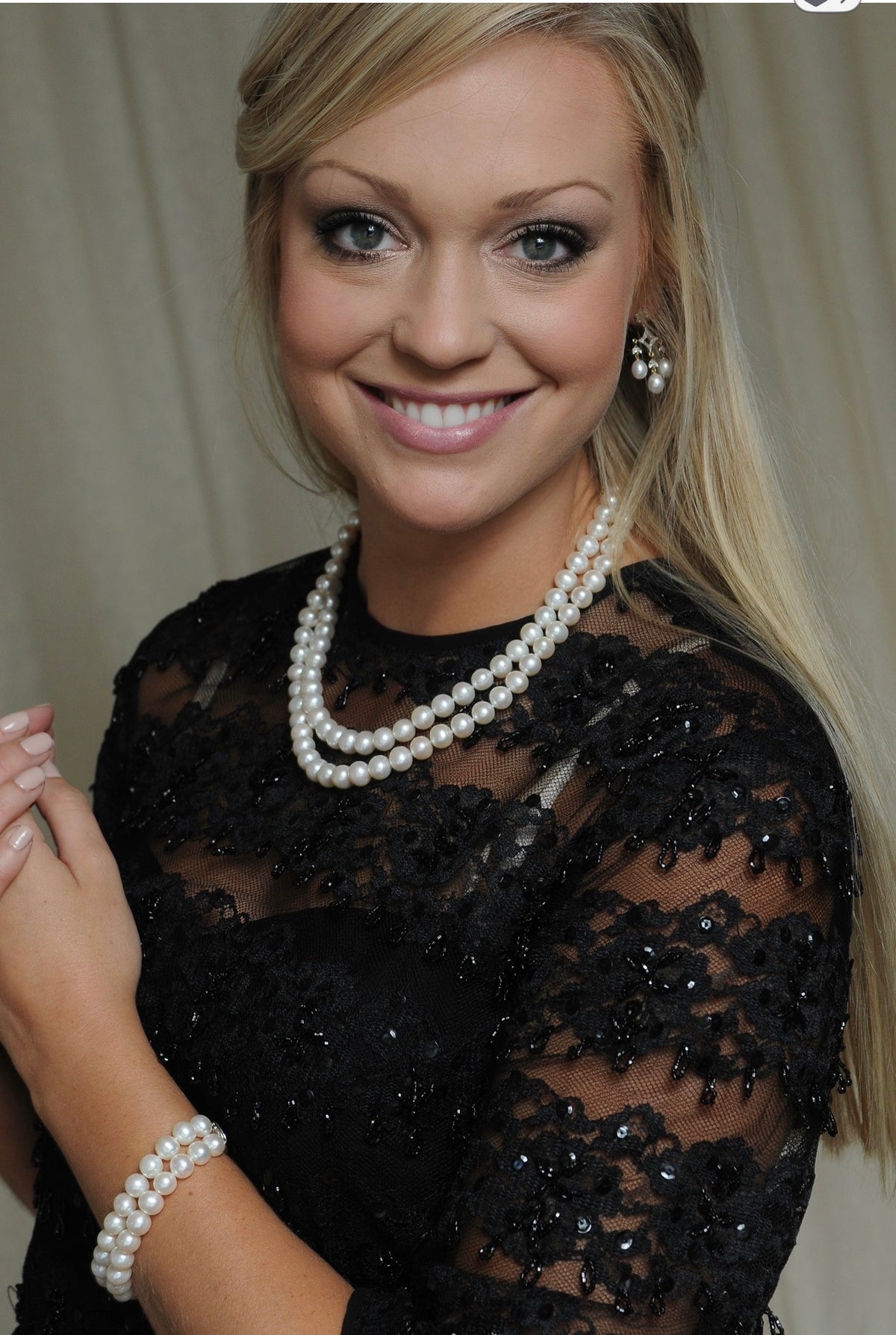 9 mm Double Strand Freshwater Pearl Bracelet with Square Clasp