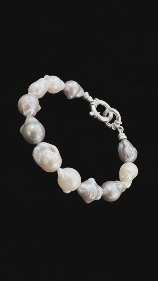 Baroque Pearl Bracelet